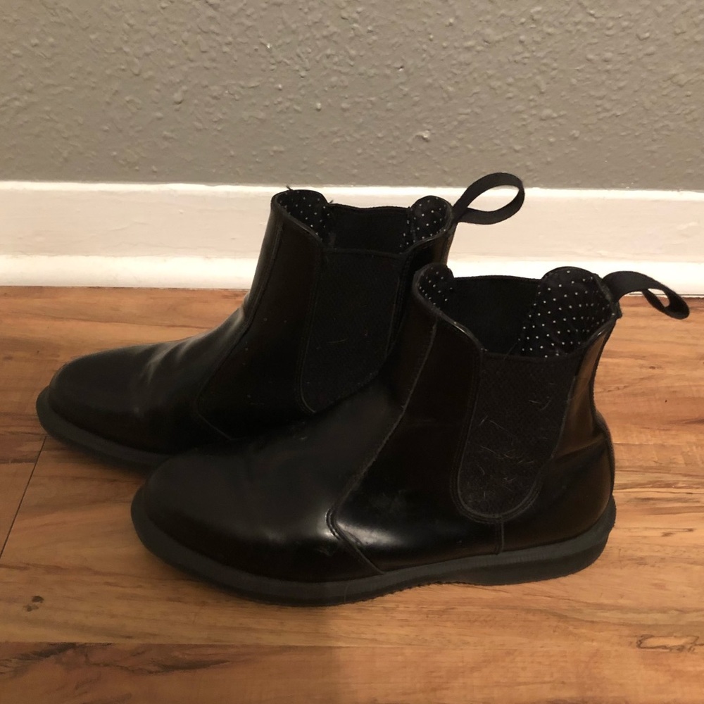 Dr. Martens Flora (Chelsea Style) Boots